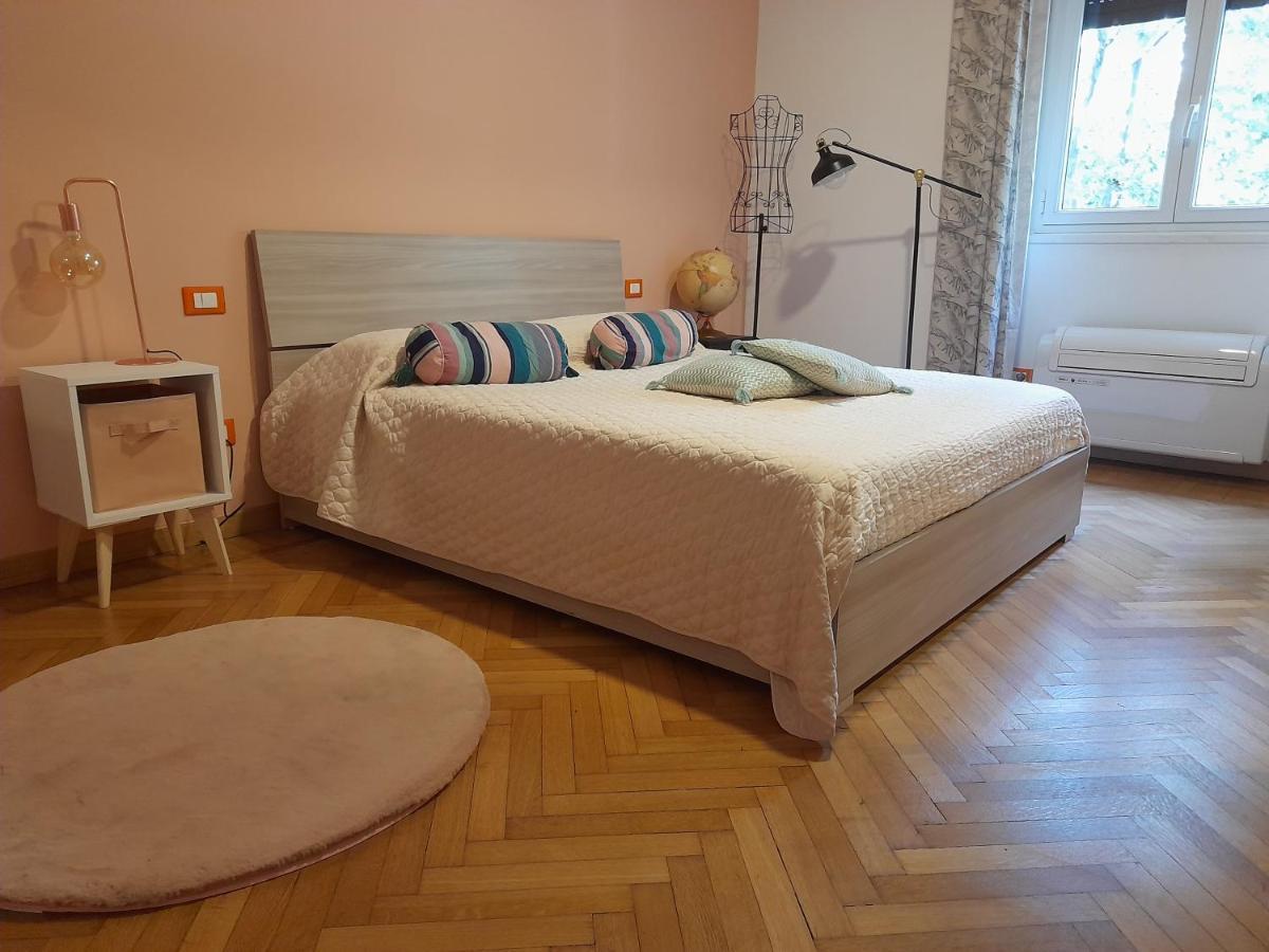 Marche Apartment Milan Exterior photo