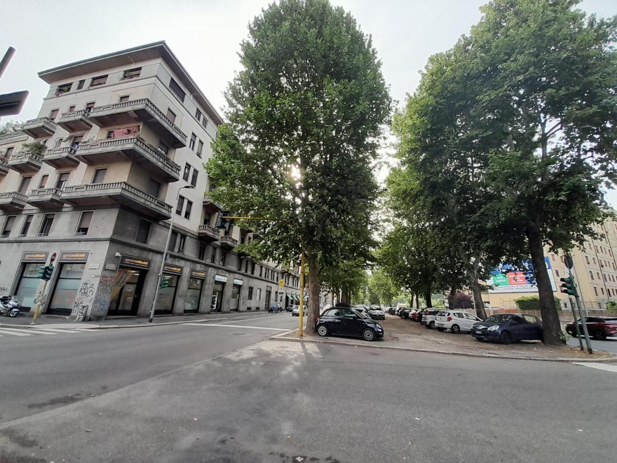 Marche Apartment Milan Exterior photo